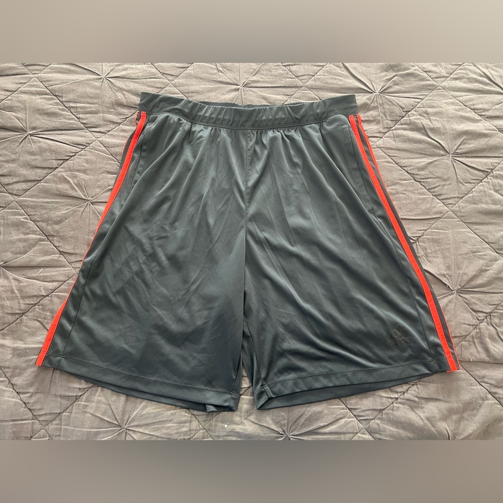 Adidas 3 Stripe Shorts 2XL Gray